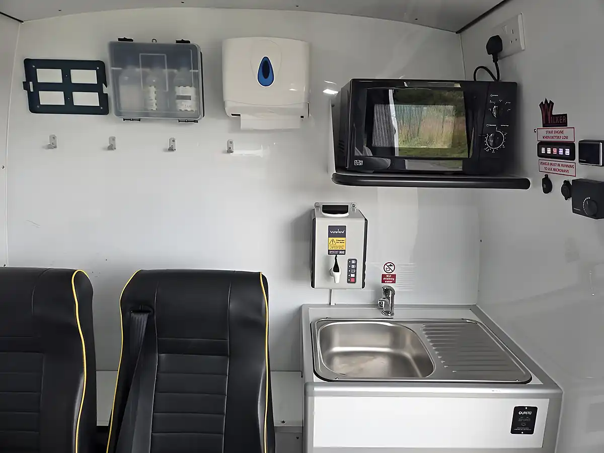 Used 2020 Mercedes-Benz Sprinter Progressive Silver - Interior and Exterior details 9