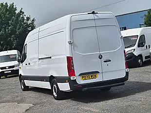 Used 2020 Mercedes-Benz Sprinter Progressive White - Interior and Exterior details 7