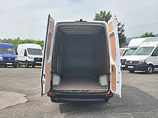 Used 2020 Mercedes-Benz Sprinter Progressive White - Interior and Exterior details 9