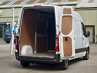 Used 2020 Mercedes-Benz Sprinter Progressive White - Interior and Exterior details 9
