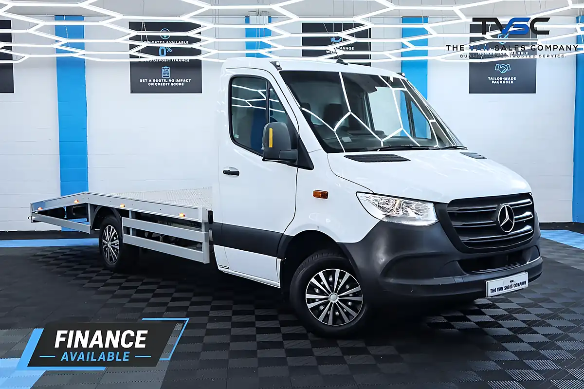 Used 2020 Mercedes-Benz Sprinter Progressive White - Front View