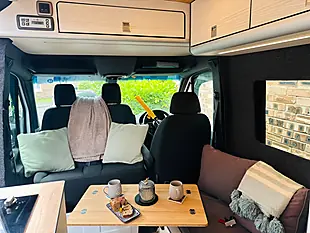 Used 2020 Mercedes-Benz Sprinter Progressive White - Interior and Exterior details 12