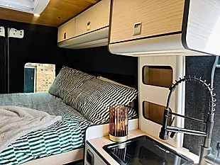 Used 2020 Mercedes-Benz Sprinter Progressive White - Interior and Exterior details 4