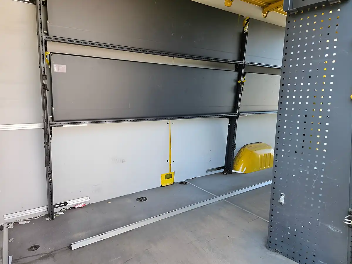 Used 2020 Mercedes-Benz Sprinter Progressive Yellow - Interior and Exterior details 10