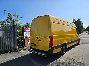 Used 2020 Mercedes-Benz Sprinter Progressive Yellow - Interior and Exterior details 8
