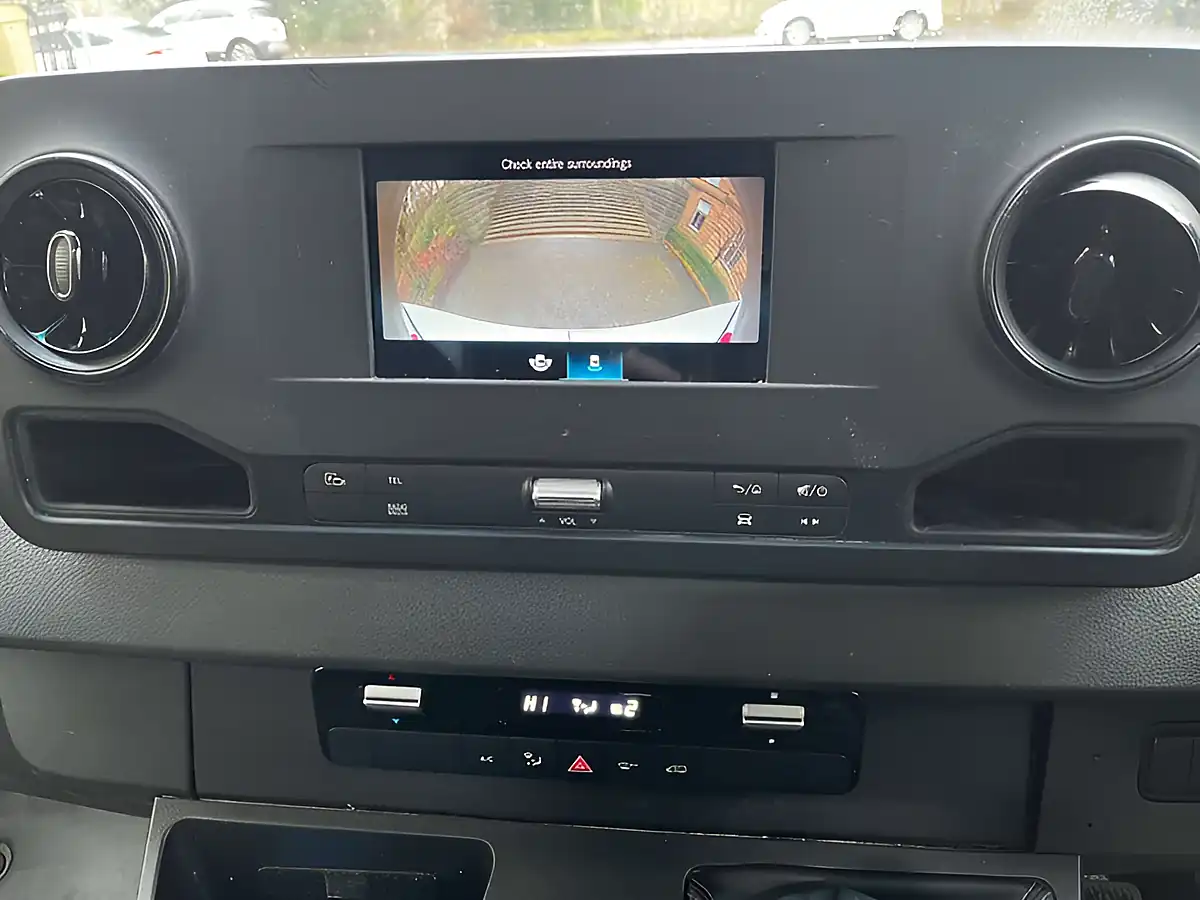 Used 2020 Mercedes-Benz Sprinter White - Interior and Exterior details 19