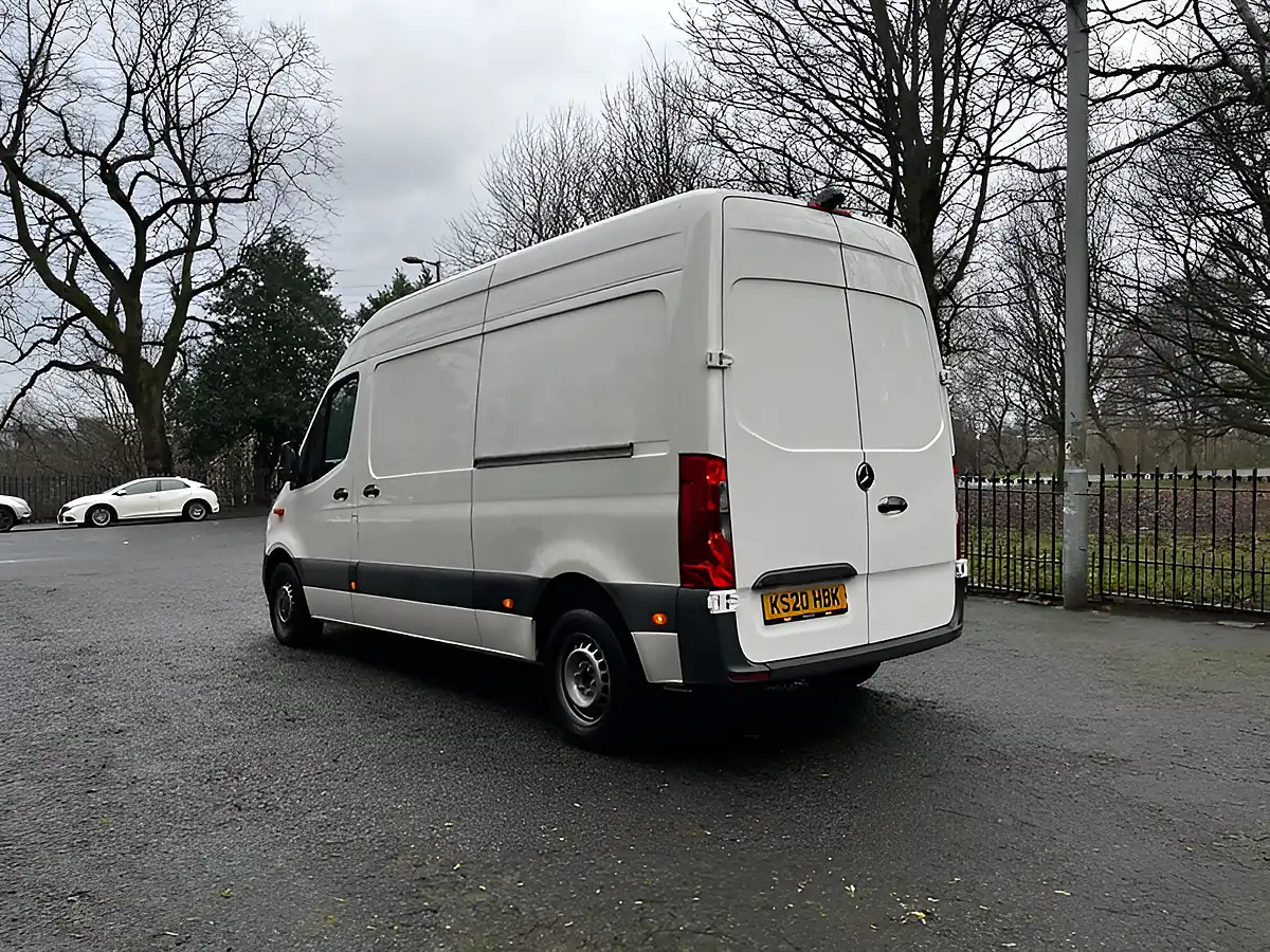 Used 2020 Mercedes-Benz Sprinter White - Interior and Exterior details 3