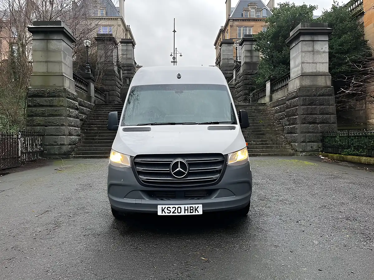 Used 2020 Mercedes-Benz Sprinter White - Interior and Exterior details 4