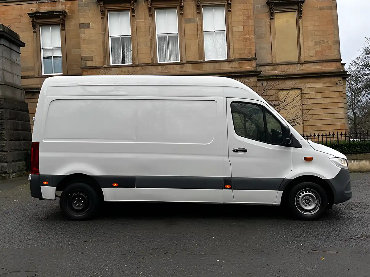 Used 2020 Mercedes-Benz Sprinter White - Interior and Exterior details 7