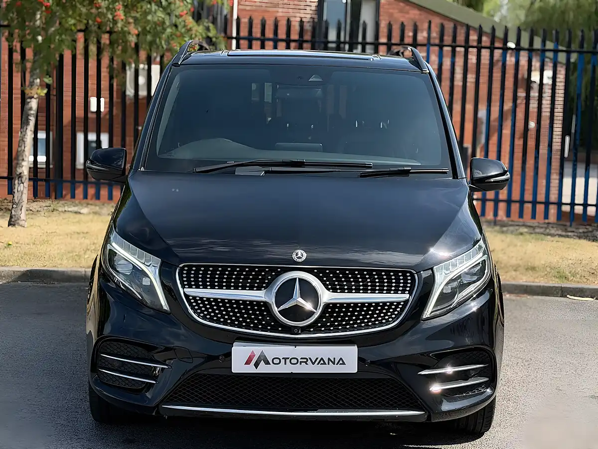 Used 2020 Mercedes-Benz V Class AMG Line Black - Interior and Exterior details 7