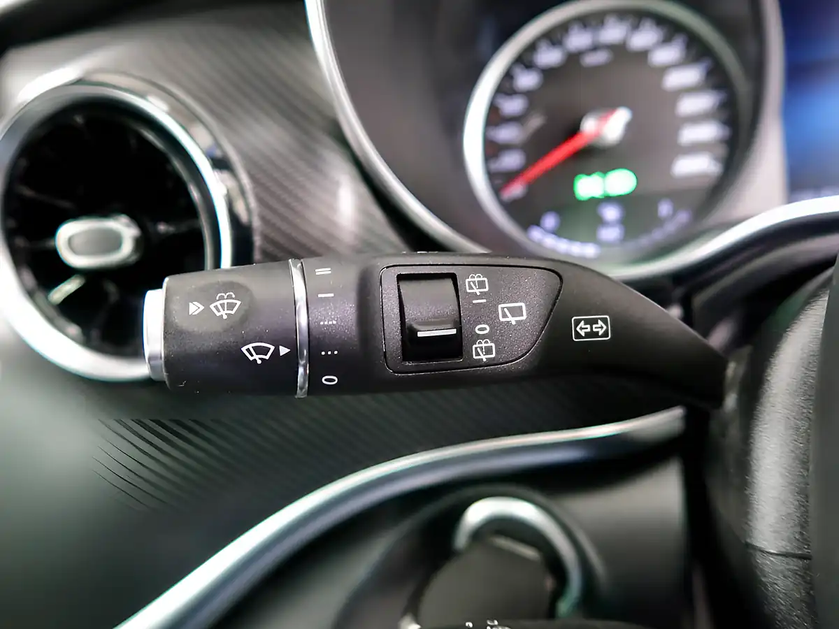 Used 2020 Mercedes-Benz V Class AMG Line Grey - Interior and Exterior details 12