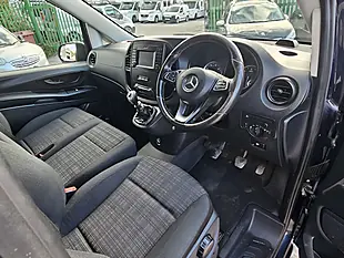 Used 2020 Mercedes-Benz Vito Premium Blue - Interior and Exterior details 9