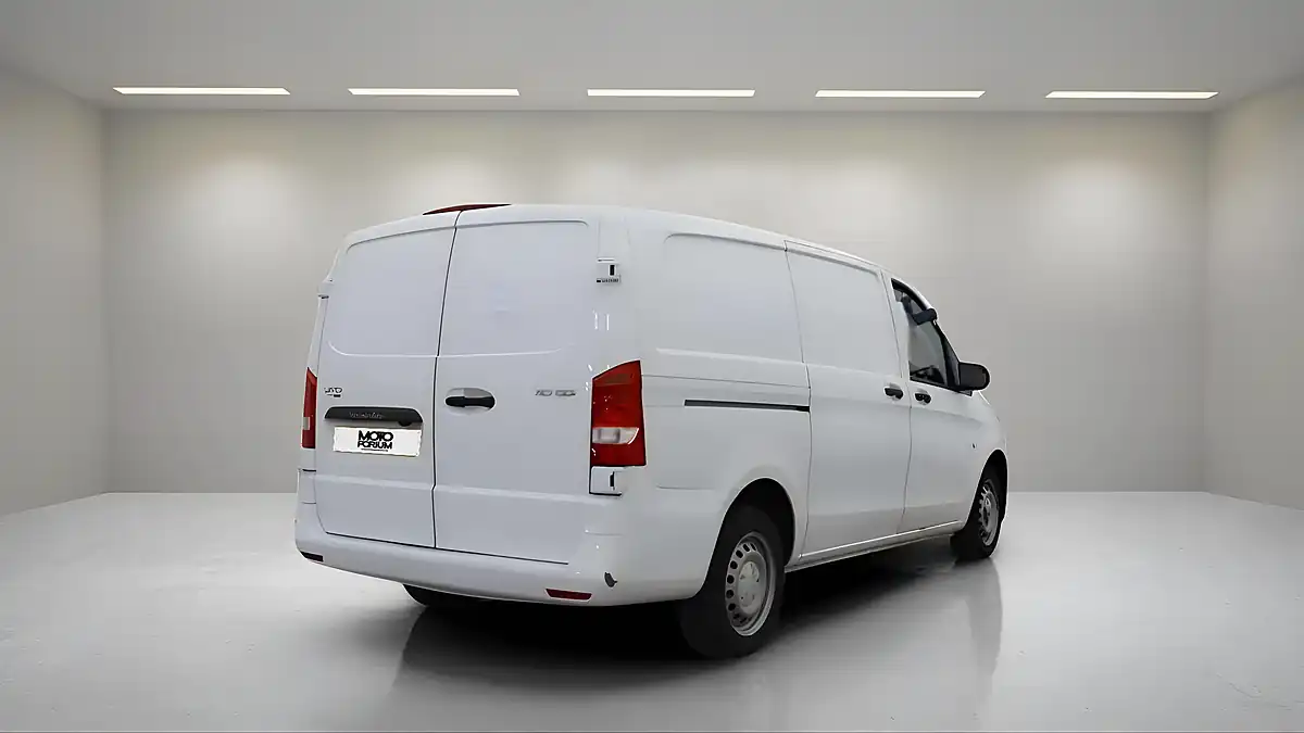 Used 2020 Mercedes-Benz Vito Progressive White - Interior and Exterior details 9