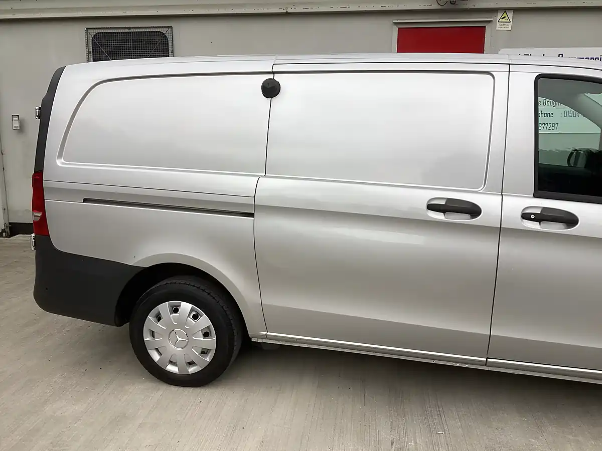 Used 2020 Mercedes-Benz Vito Pure Silver - Interior and Exterior details 9