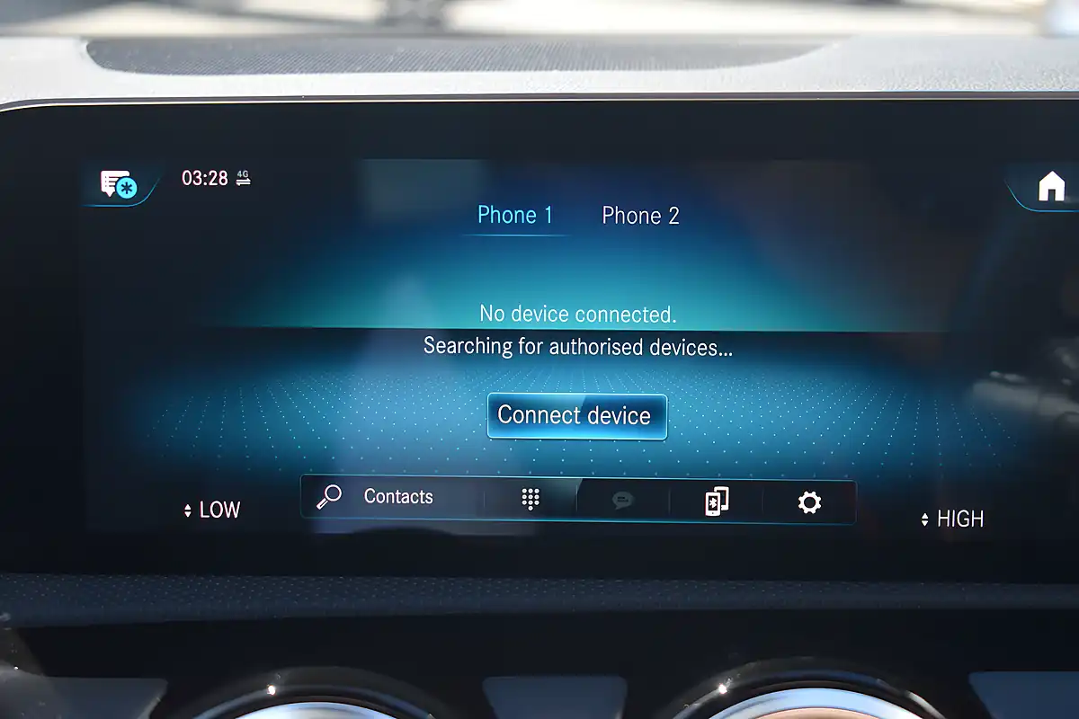 Used 2020 Mercedes CLA200 AMG Line Shooting Brake Polar White - Interior and Exterior details 17
