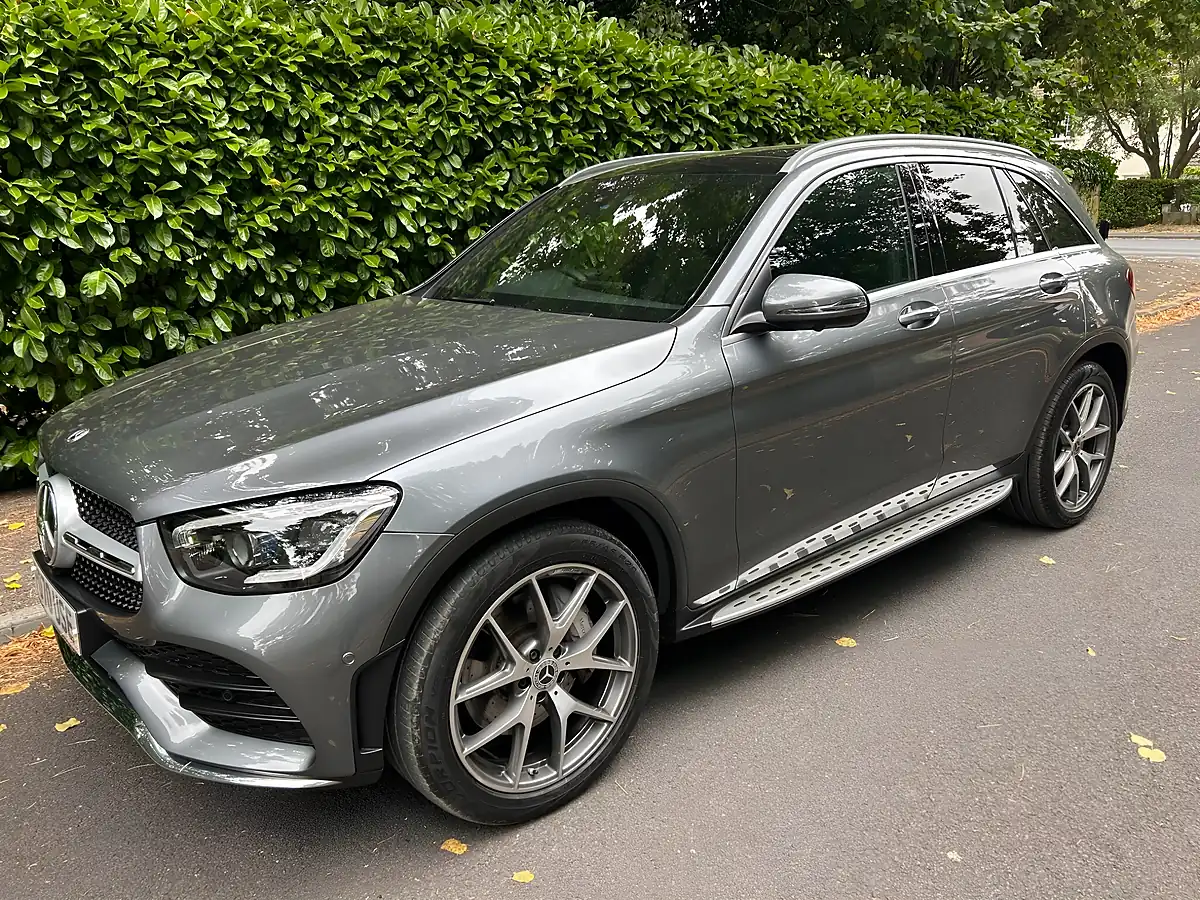 Used 2020 Mercedes GLC300 AMG Line (premium Plus) Grey - Front View