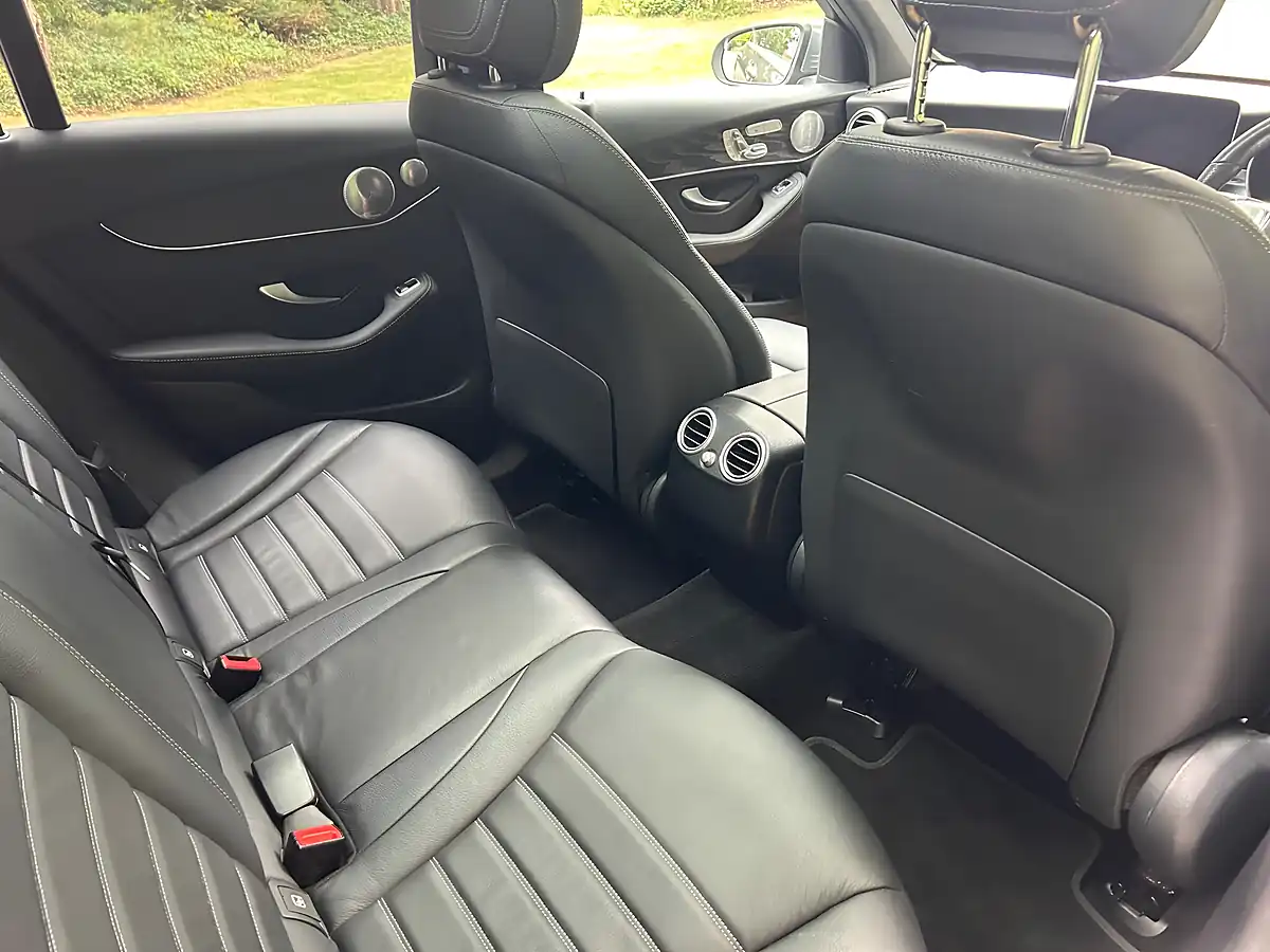 Used 2020 Mercedes GLC300 AMG Line (premium Plus) Grey - Interior and Exterior details 14