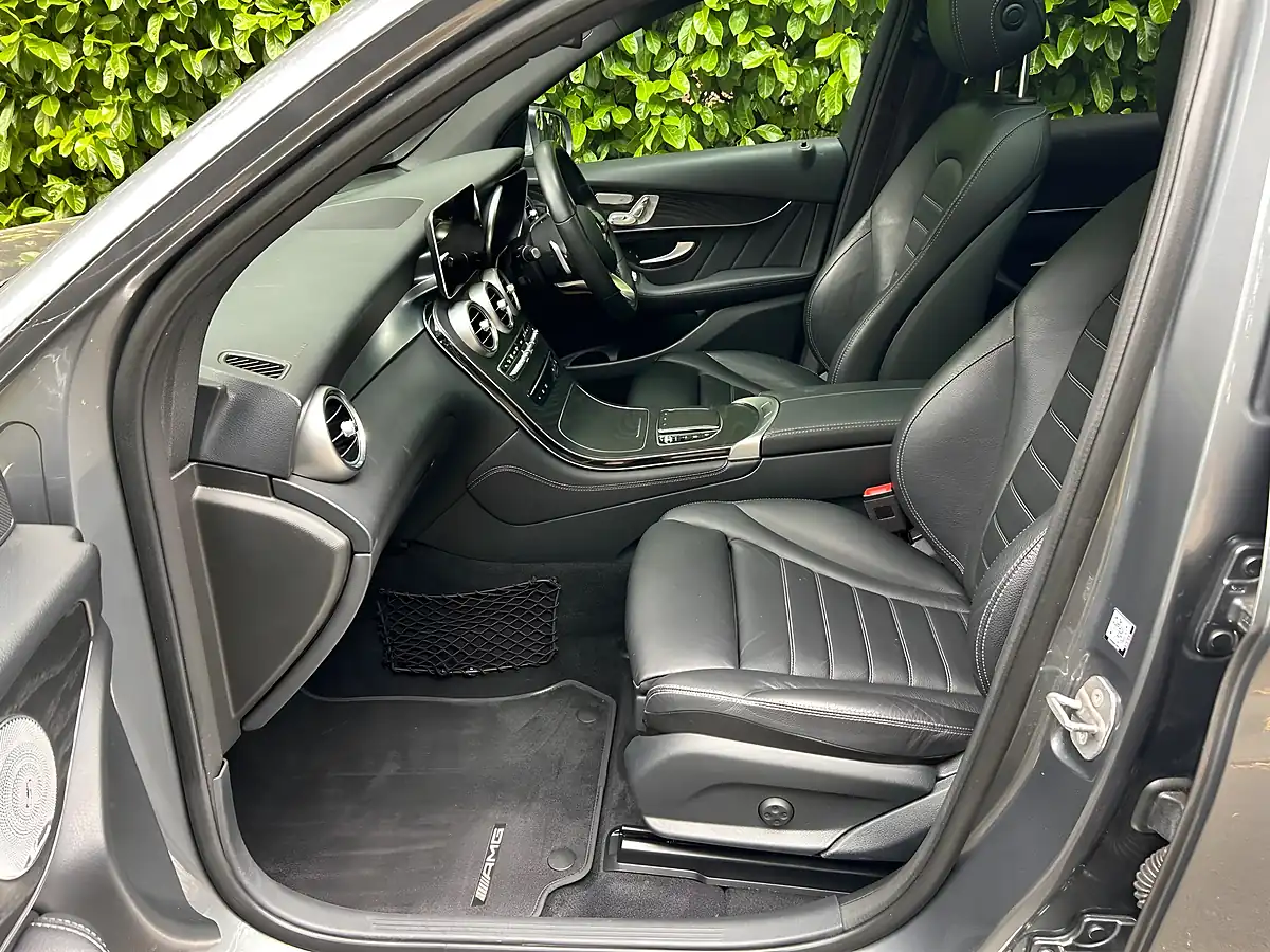 Used 2020 Mercedes GLC300 AMG Line (premium Plus) Grey - Interior and Exterior details 19