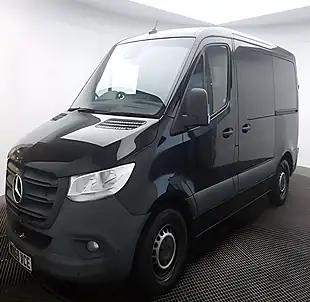 Used 2020 Mercedes Sprinter 316 Black - Interior and Exterior details 2