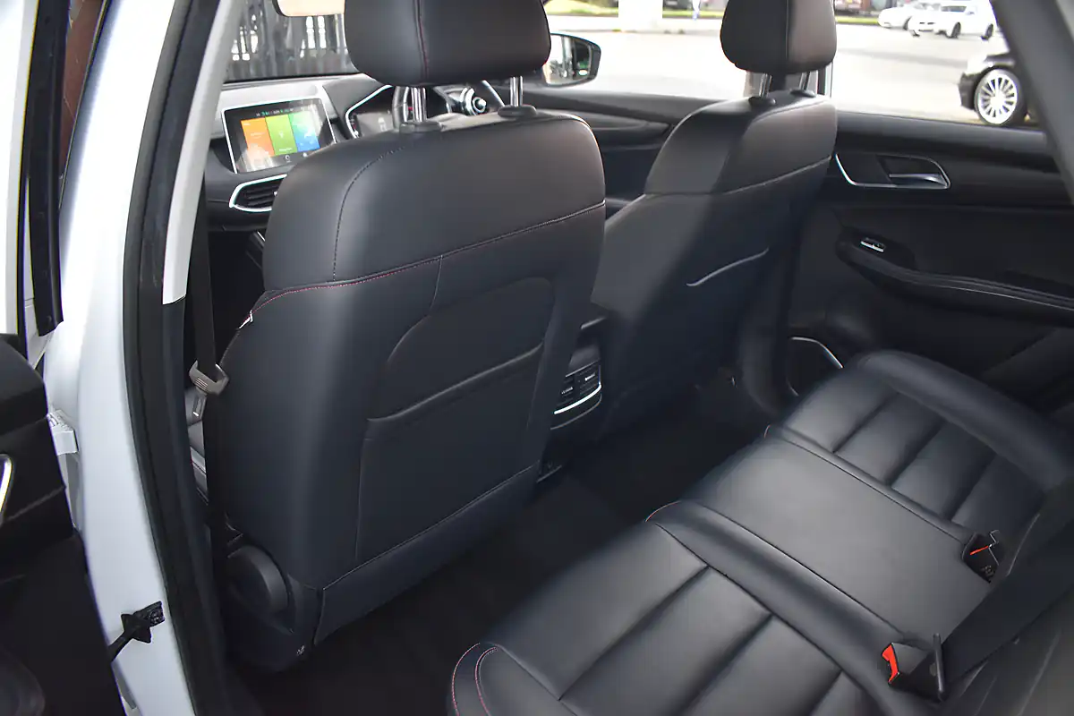 Used 2020 MG Hs Excite Arctic White - Interior and Exterior details 14