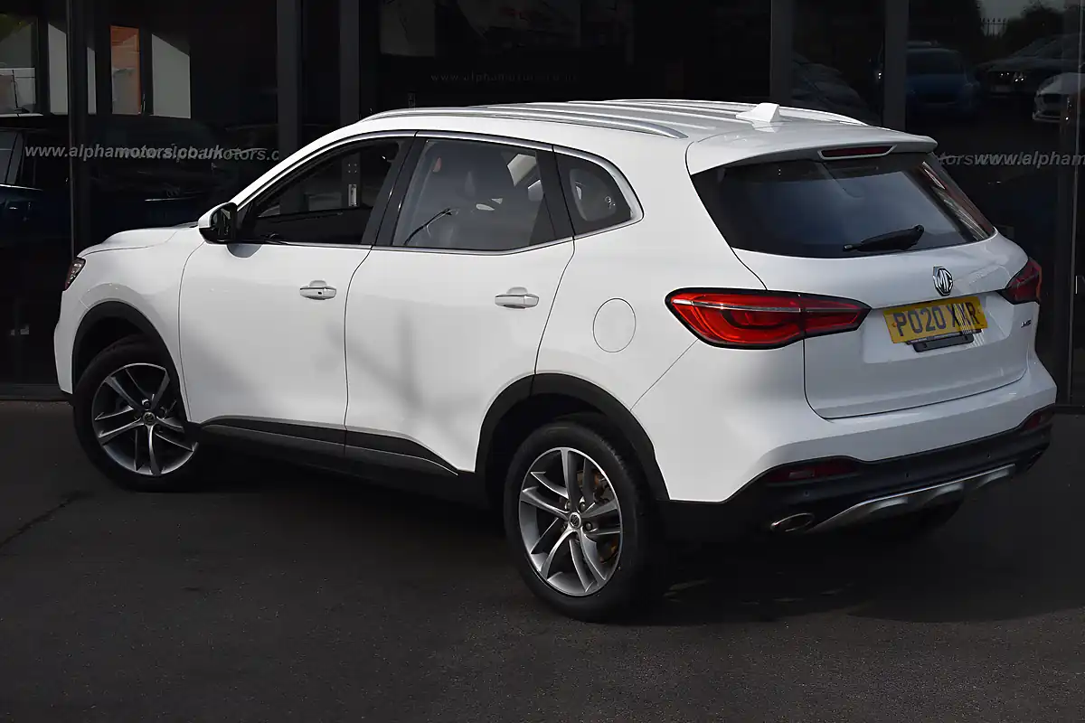 Used 2020 MG Hs Excite Arctic White - Interior and Exterior details 2