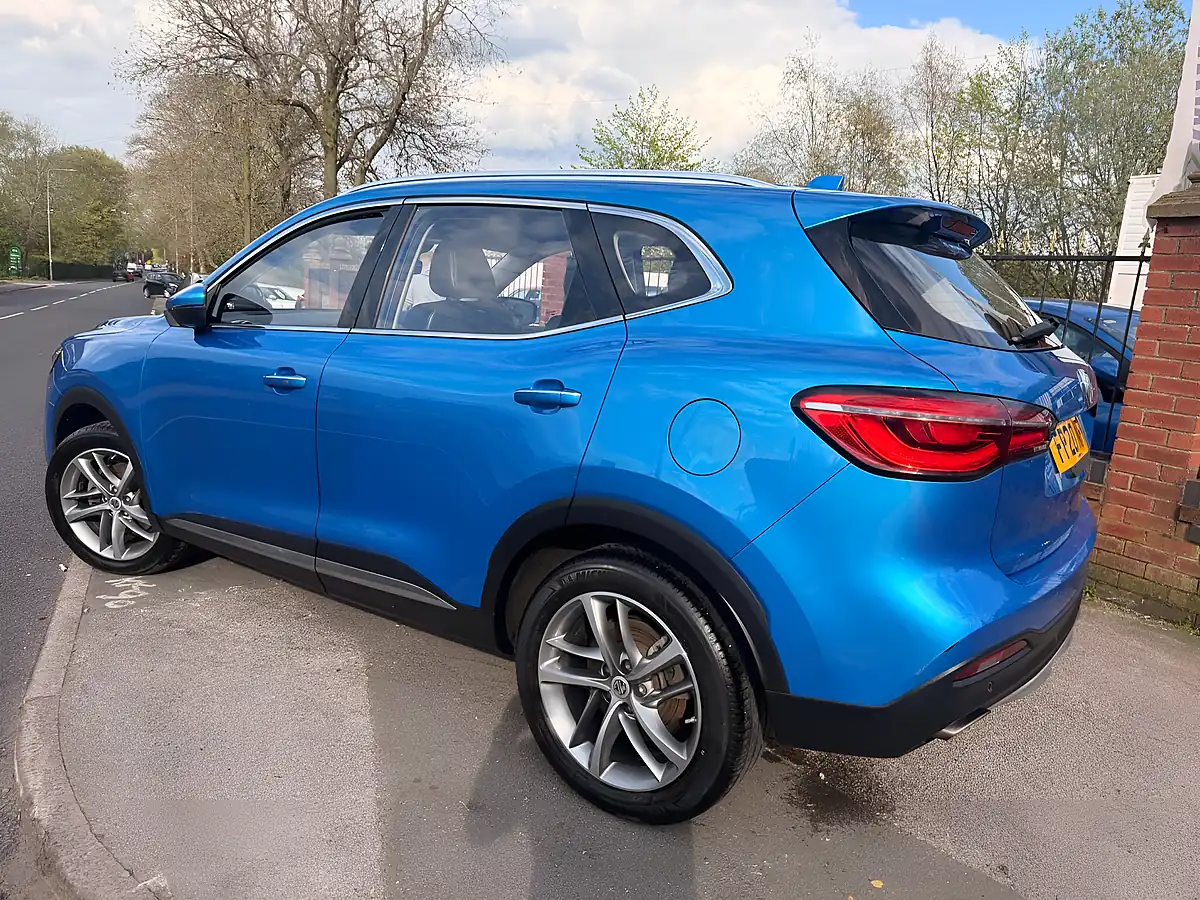Used 2020 MG Hs Excite Blue - Interior and Exterior details 8