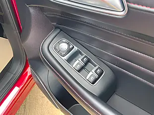 Used 2020 MG HS Exclusive Red - Interior and Exterior details 11