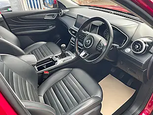 Used 2020 MG HS Exclusive Red - Interior and Exterior details 12