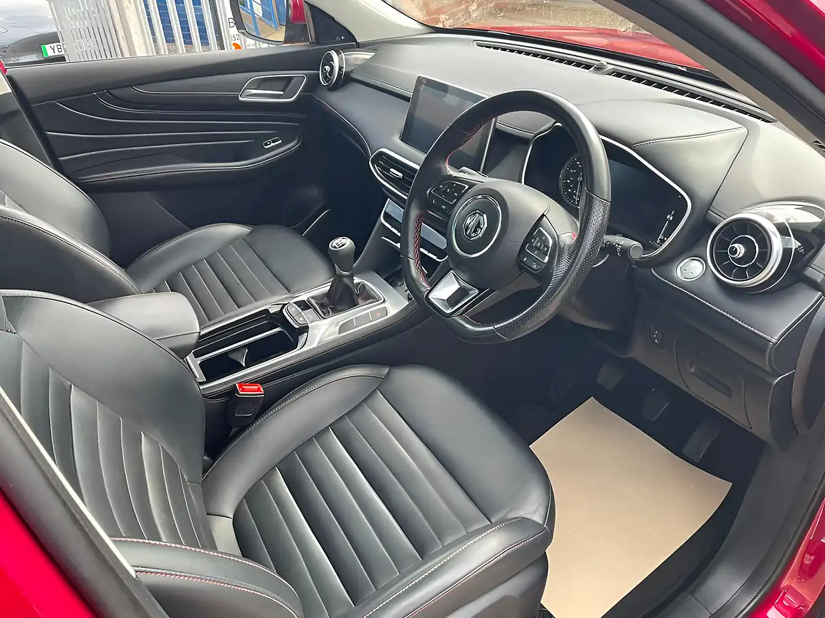 Used 2020 MG HS Exclusive Red - Interior and Exterior details 12