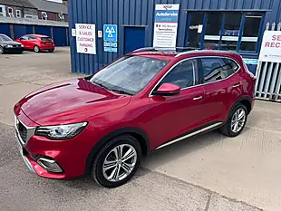 Used 2020 MG HS Exclusive Red - Interior and Exterior details 6