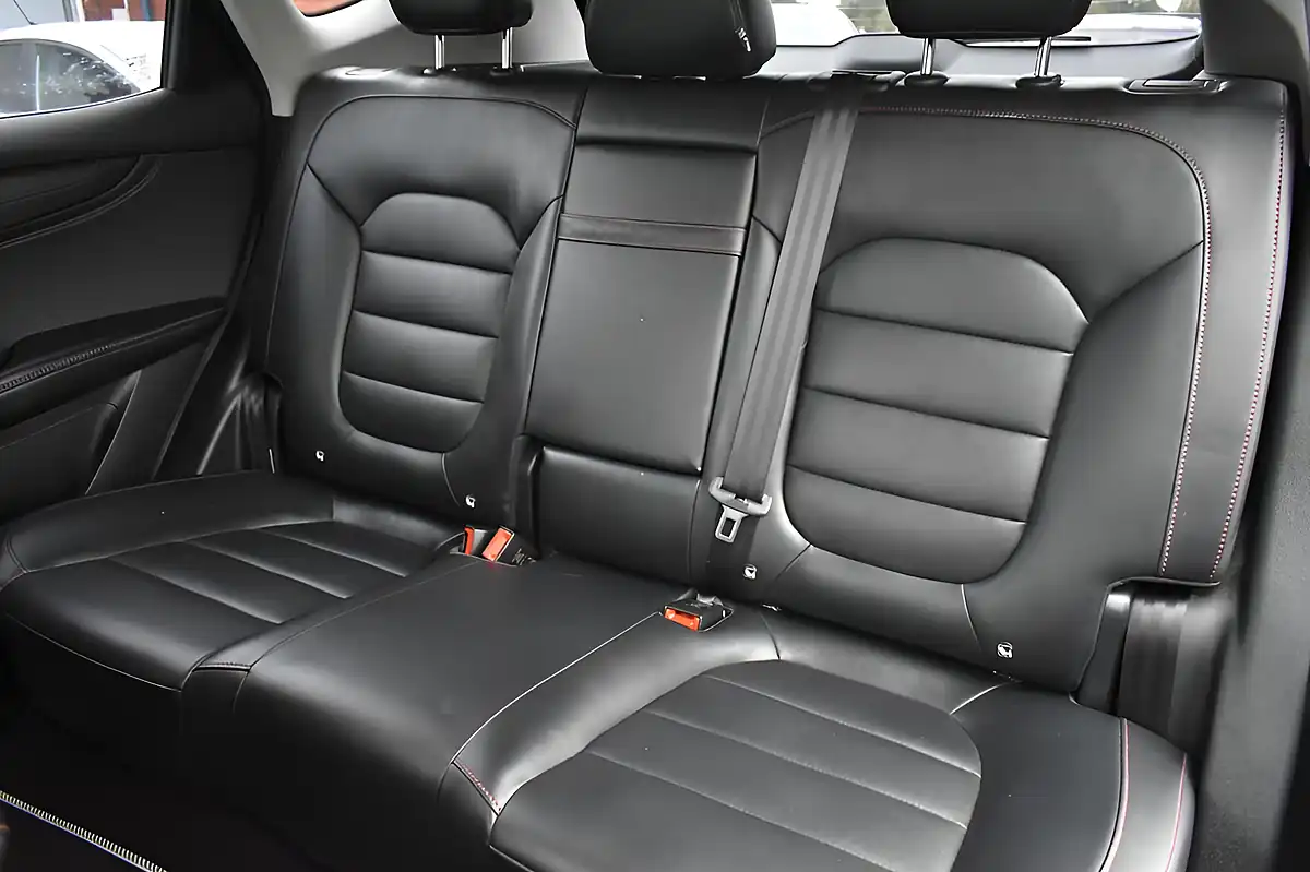 Used 2020 MG MG Hs Excite Black - Interior and Exterior details 11