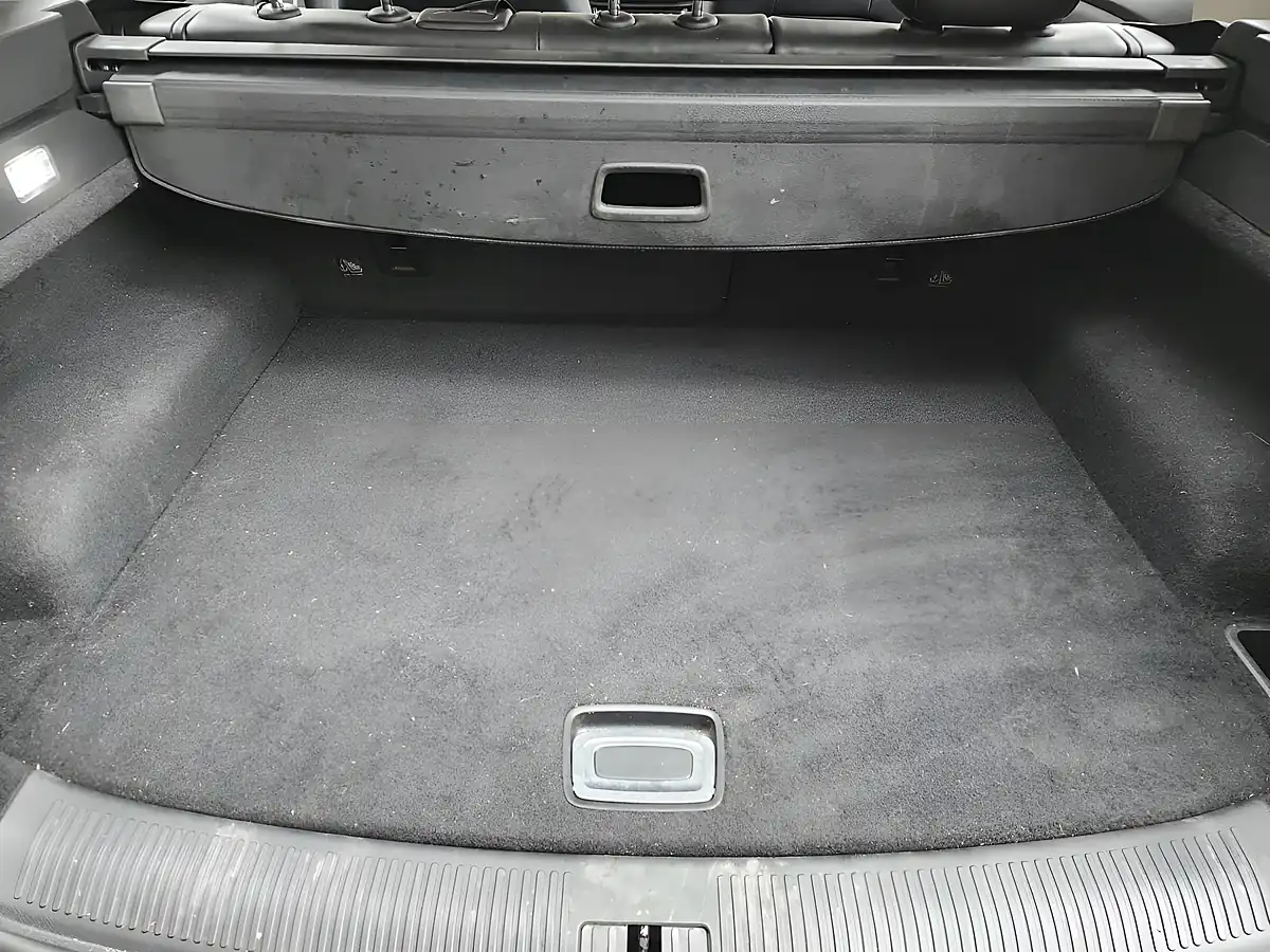 Used 2020 MG MG Hs Excite White - Interior and Exterior details 18