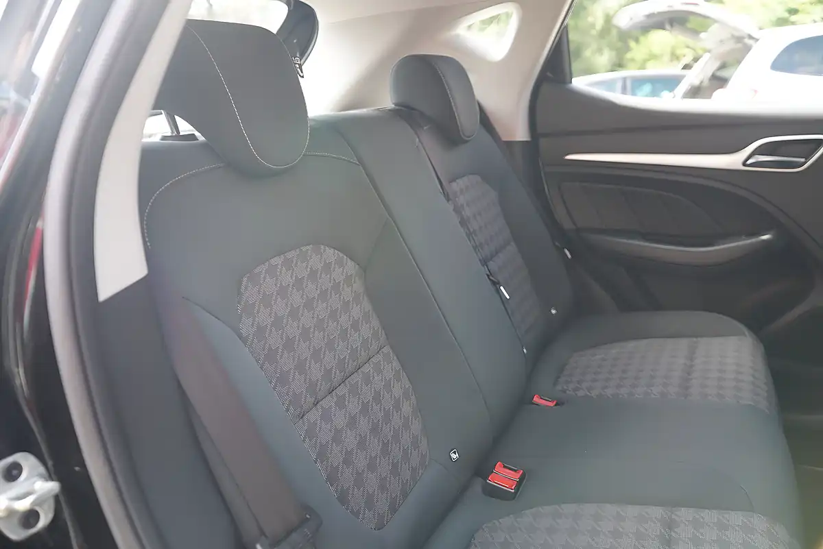 Used 2020 MG MG Zs Excite Black - Interior and Exterior details 16
