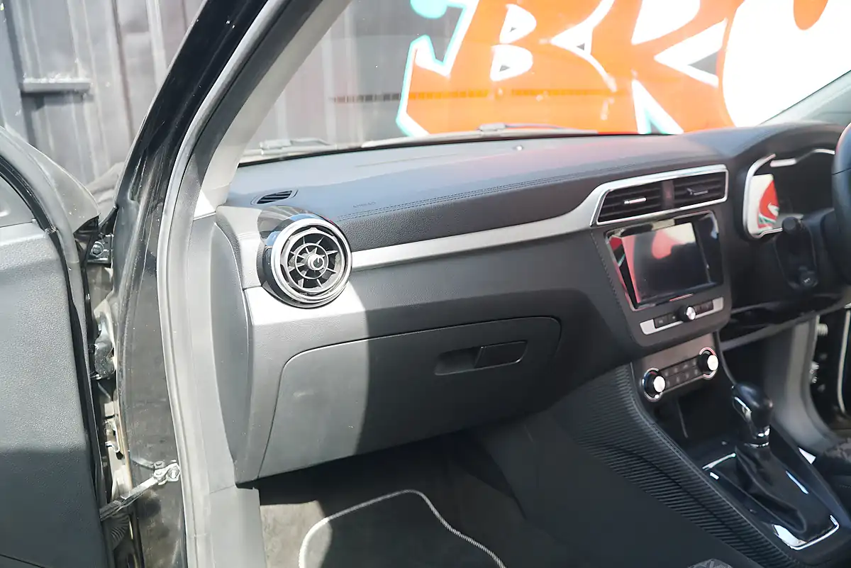 Used 2020 MG MG Zs Excite Black - Interior and Exterior details 20