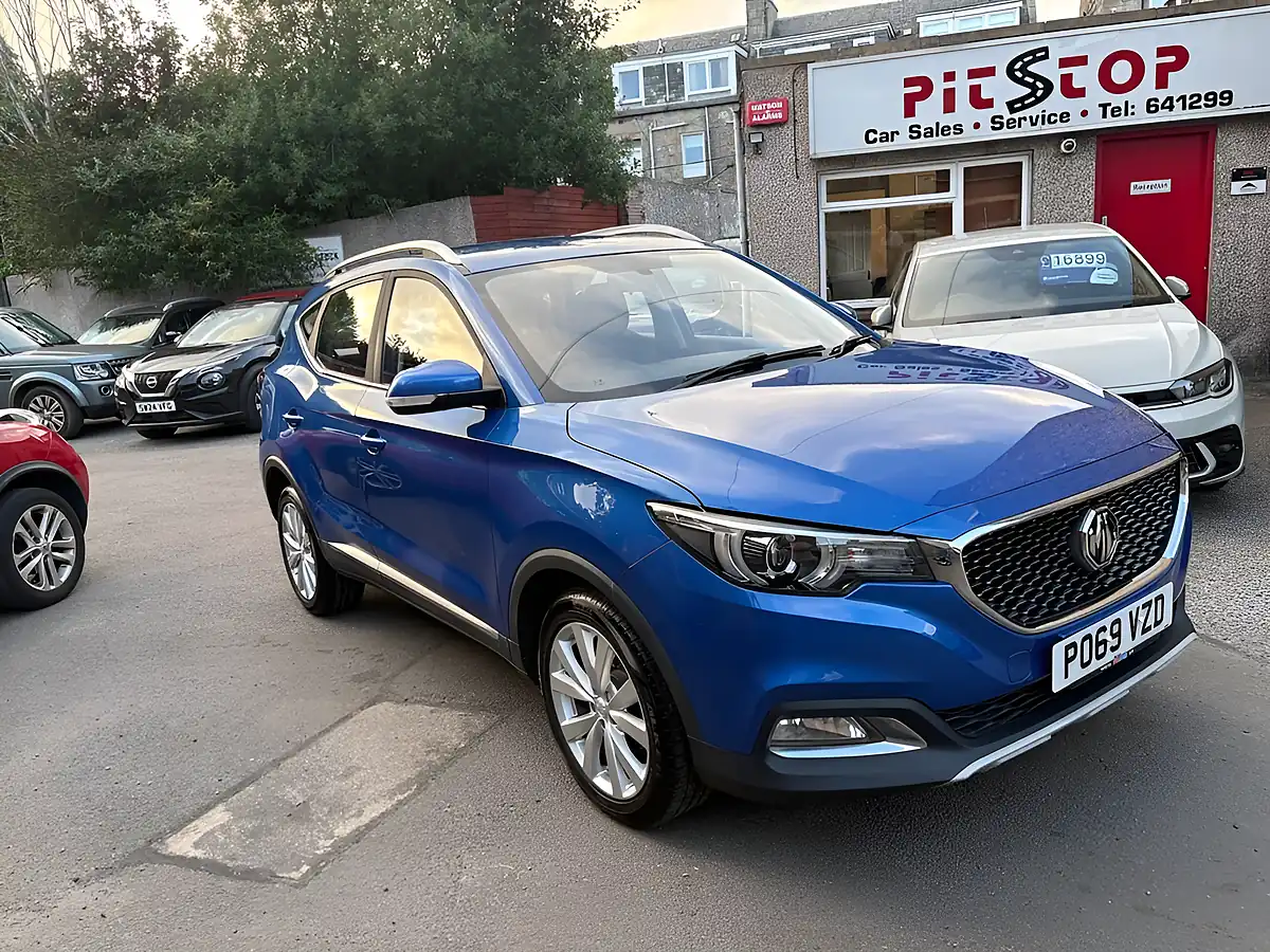 Used 2020 MG MG Zs Excite Blue - Front View