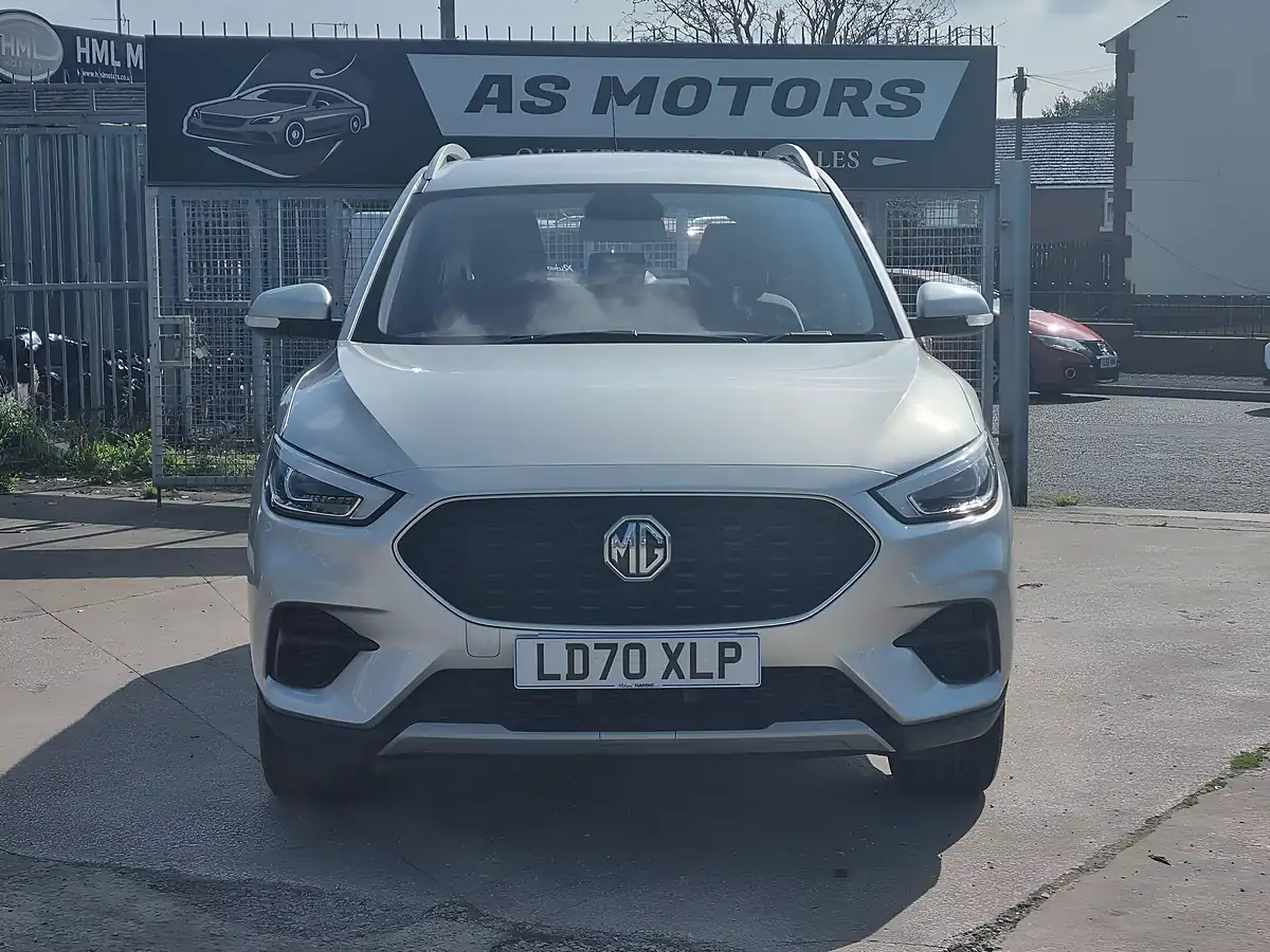 Used 2020 MG MG Zs Excite Silver - Interior and Exterior details 2