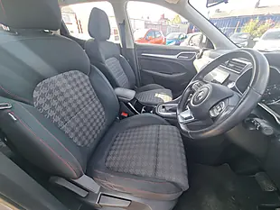 Used 2020 MG MG Zs Excite Silver - Interior and Exterior details 5
