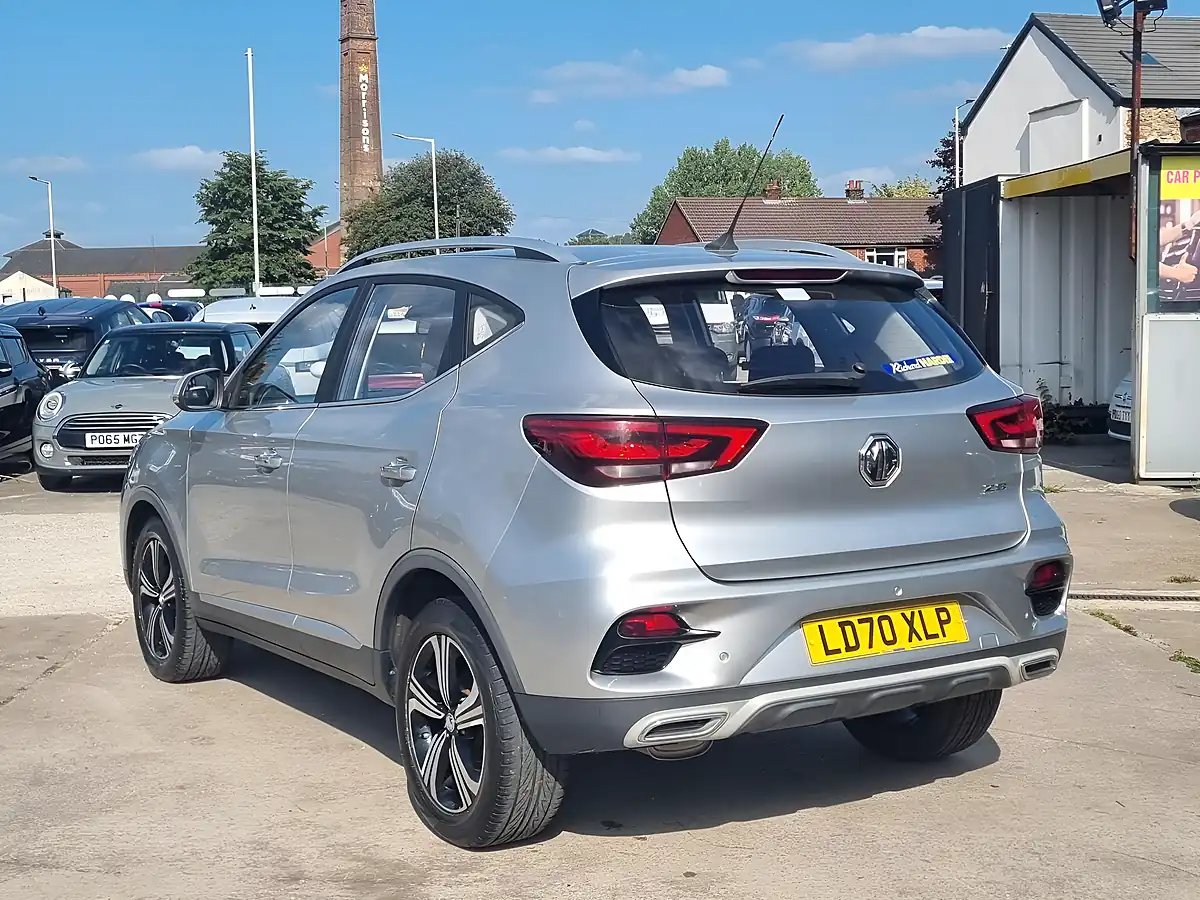 Used 2020 MG MG Zs Excite Silver - Interior and Exterior details 9