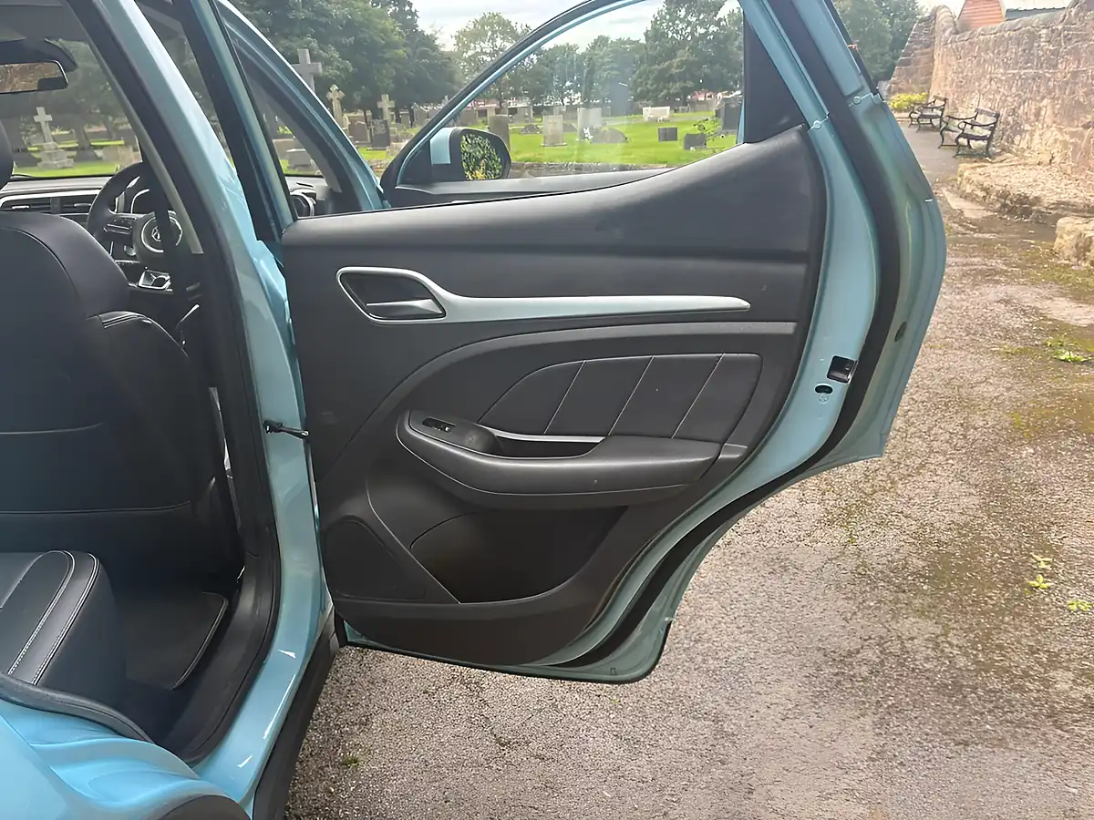 Used 2020 MG MG Zs Exclusive Blue - Interior and Exterior details 11
