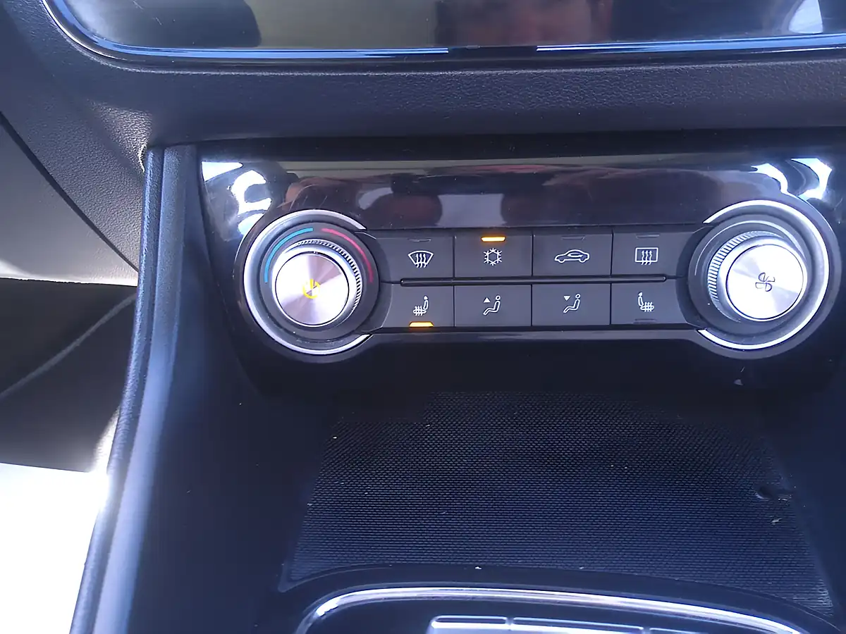 Used 2020 MG MG Zs Exclusive Blue - Interior and Exterior details 15