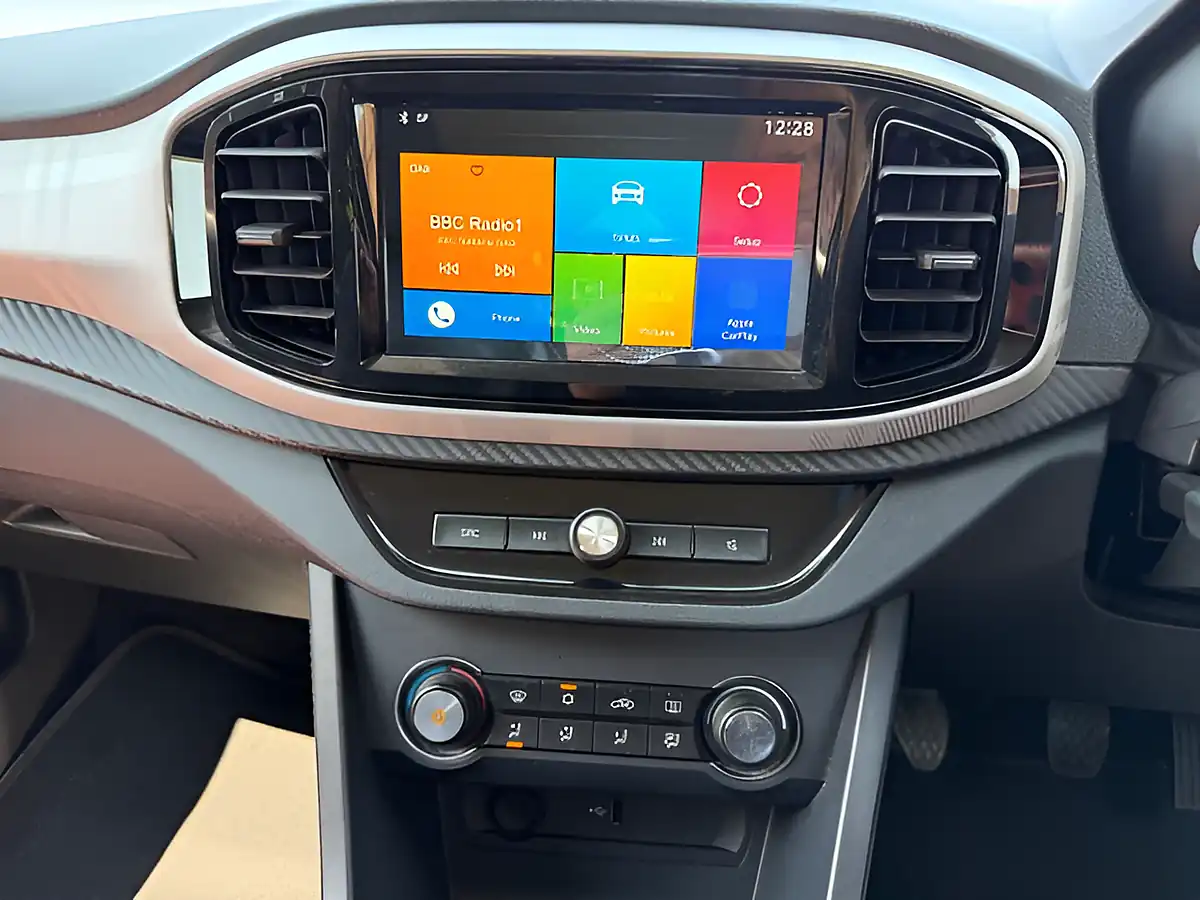 Used 2020 MG MG3 Exclusive Black - Interior and Exterior details 9