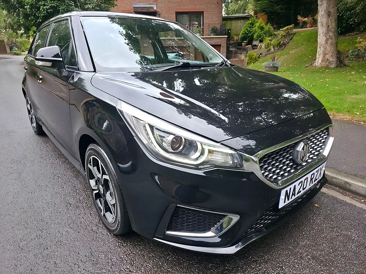 Used 2020 MG MG3 Exclusive Black Pearl - Front View