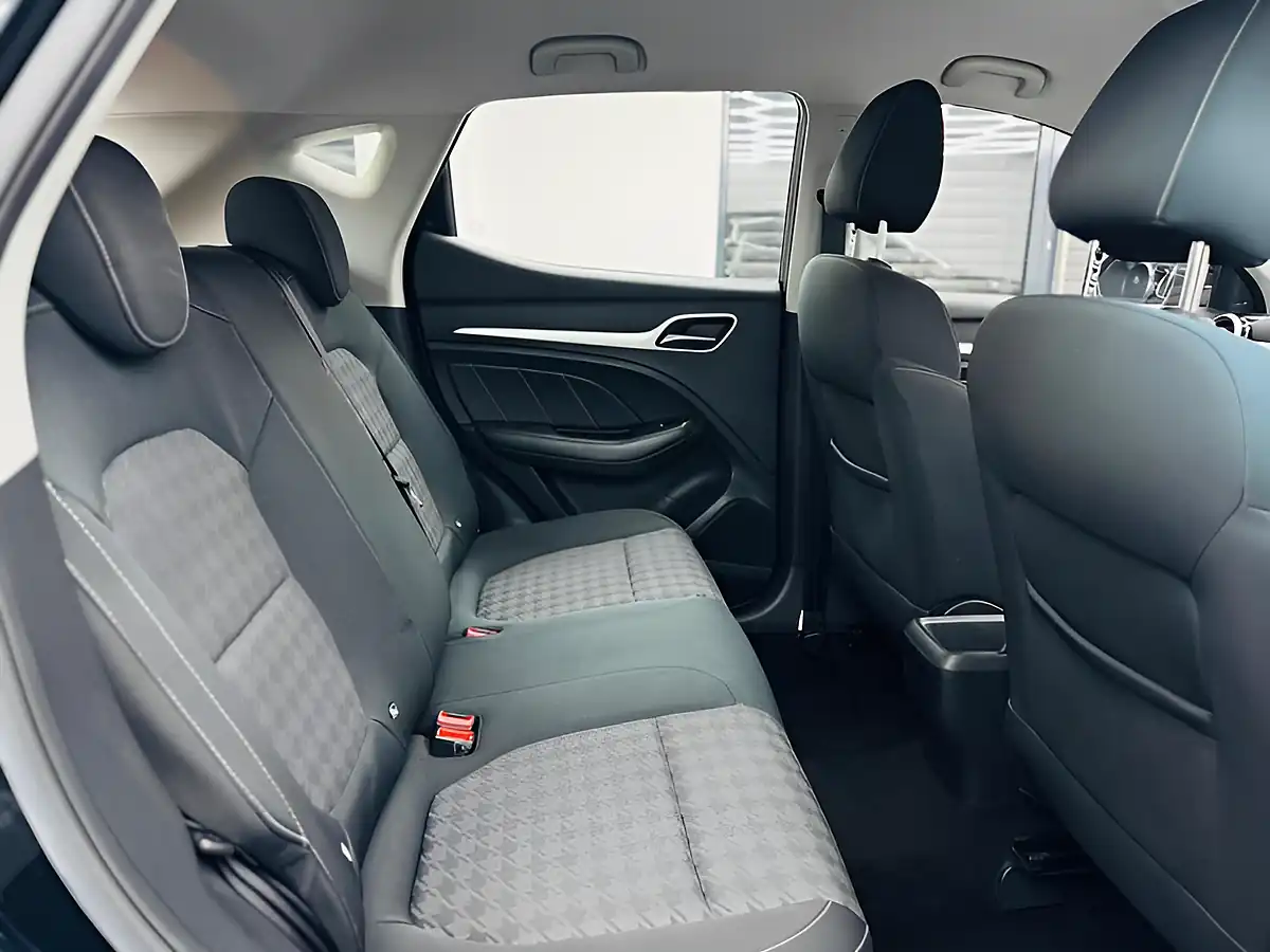 Used 2020 MG ZS Excite Black - Interior and Exterior details 14
