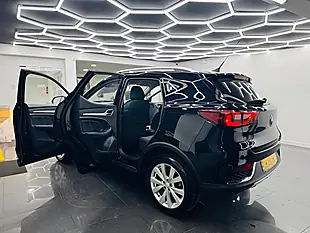 Used 2020 MG ZS Excite Black - Interior and Exterior details 4