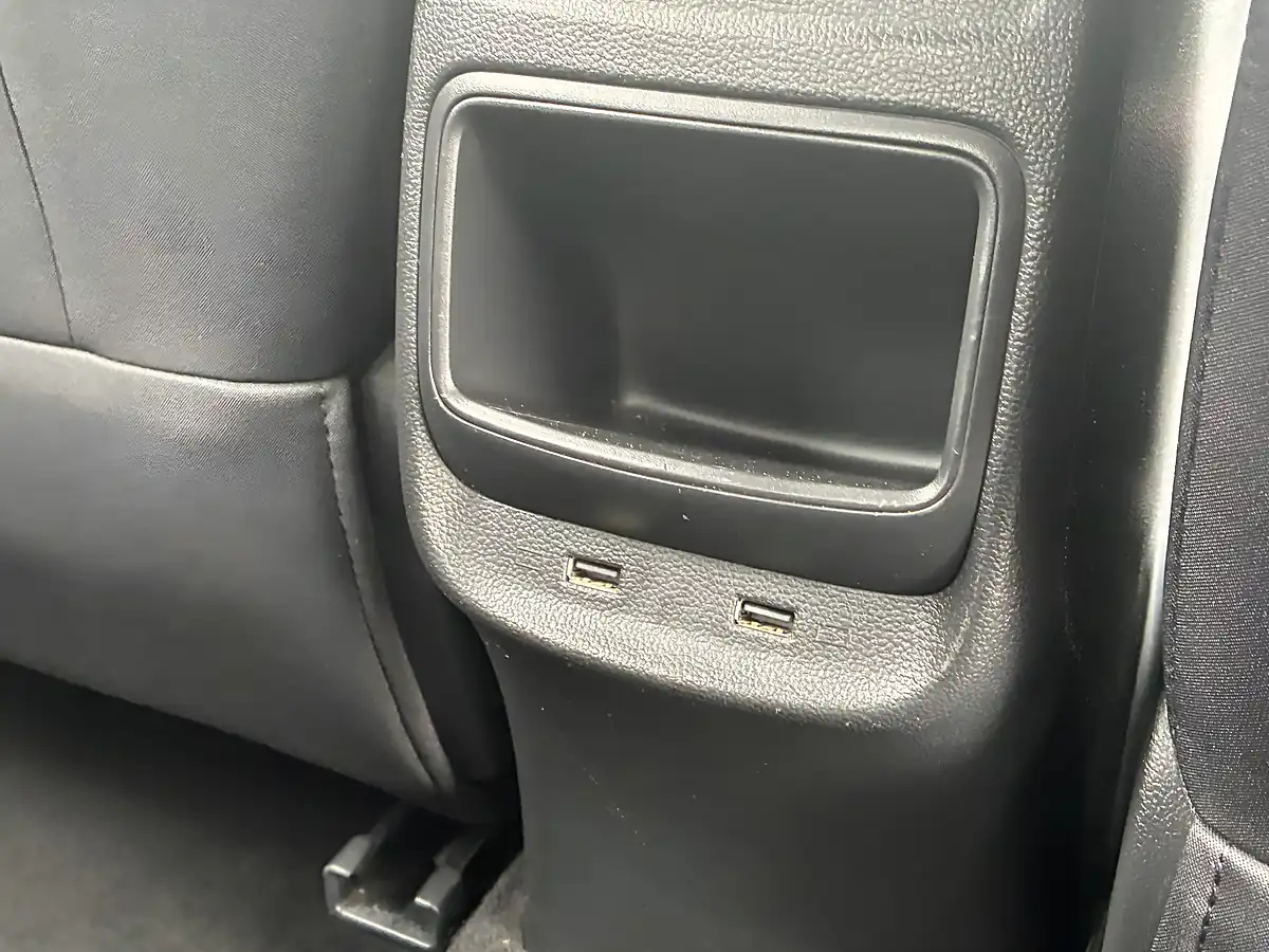 Used 2020 MG Zs Excite White - Interior and Exterior details 20