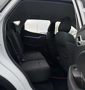 Used 2020 MG ZS Excite White - Interior and Exterior details 12