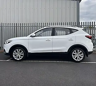 Used 2020 MG ZS Excite White - Interior and Exterior details 8