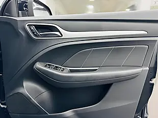 Used 2020 MG ZS Exclusive Black - Interior and Exterior details 13