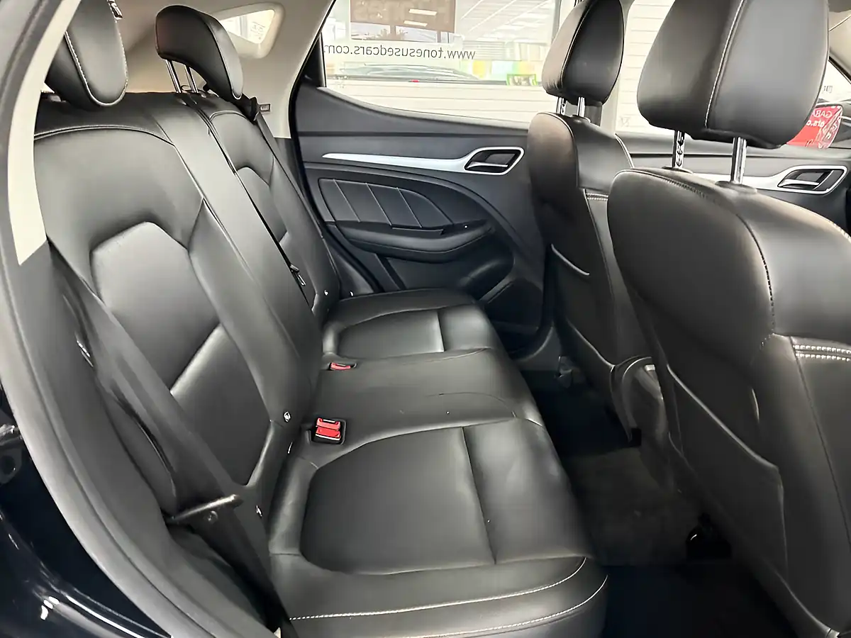 Used 2020 MG Zs Exclusive Black Pearl - Interior and Exterior details 5
