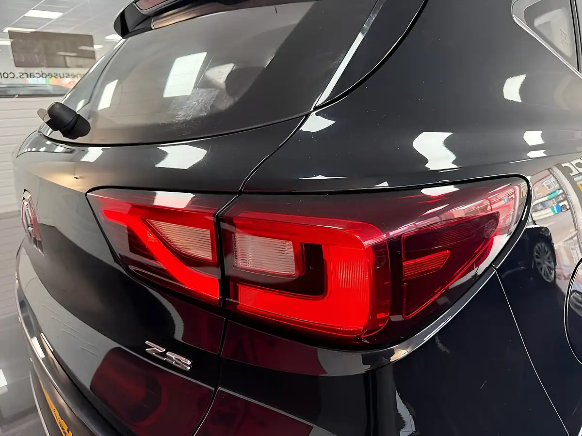 Used 2020 MG Zs Exclusive Black Pearl - Interior and Exterior details 7